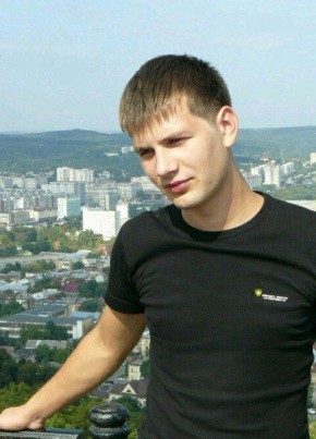 Антон, 31, Україна, Budyenovka