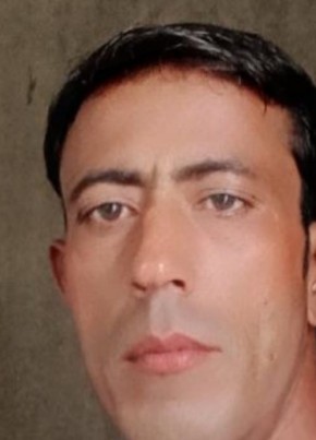 रामसू गुर्जर, 23, India, Pune