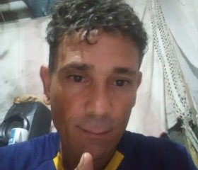 Victor, 40 лет, Florianópolis