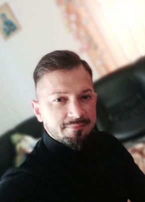 Ionuț, 37, Romania, Bistrița