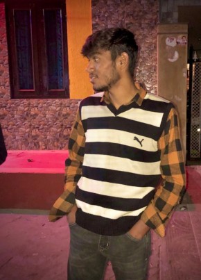 Karan, 20, India, Jaipur