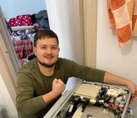 Илья, 28 лет, Екатеринбург