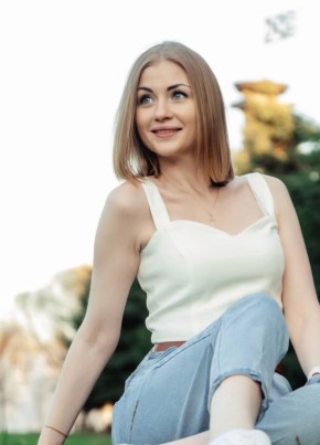 Ульяна, 30, Россия, Санкт-Петербург