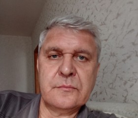 Евгений, 63 года, Новосибирск
