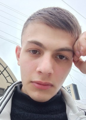 Темирлан из Нальчика 19 лет