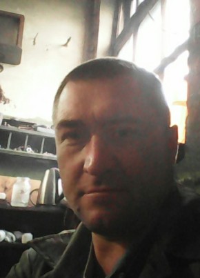 Александр, 43, Россия, Балезино
