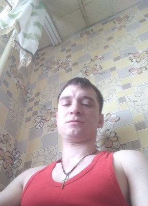 Евген, 31, Россия, Емельяново