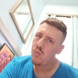 James, 25  , Hilo