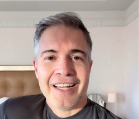 Thomas, 54, Lagos