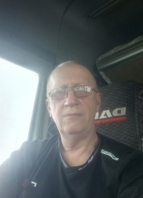 Сергей из Волгограда 54 года
