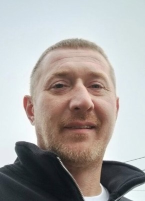 Ярослав из Саратова 42 года