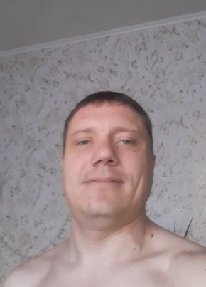 Андрей, 40, Россия, Тихвин