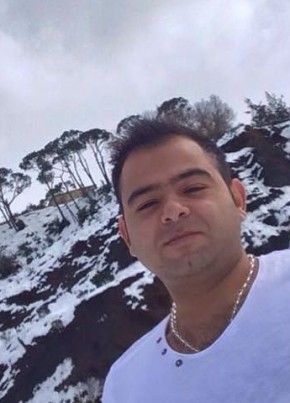 Hussein, 34, United States of America, Lebanon (Commonwealth of Pennsylvania)