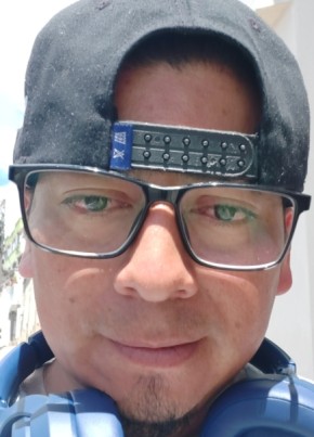 Alex из Quito 33 года