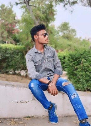 Sonu Yadav, 18, India, Gaya