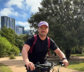 Bogdan, 36, Yekaterinburg