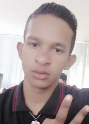 Daniel, 21, Costa Rica, Cartago