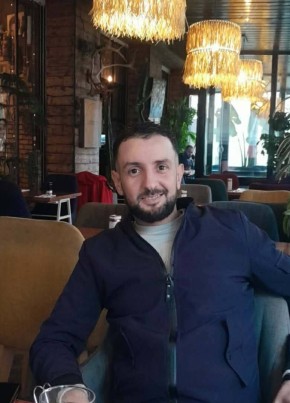 Aghiles из Algiers 33 года