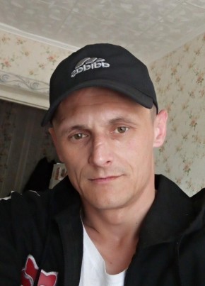 Игорь из Анучино 36 лет
