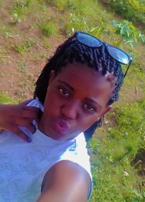 Violet bahati, 20, Kenya, Muhoroni