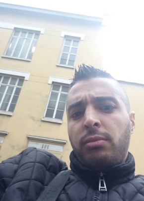 Karim, 36, République Française, Saint-Fons