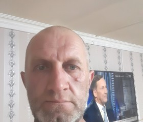 Gadzhimurad, 42, Tbilisi