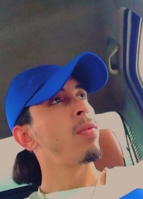 Khaled, 27, People’s Democratic Republic of Algeria, Héliopolis