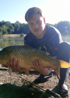 Alan Wallace, 34, United Kingdom, City of London