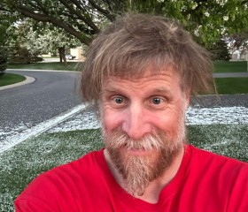 Matthew, 58, Sun Prairie