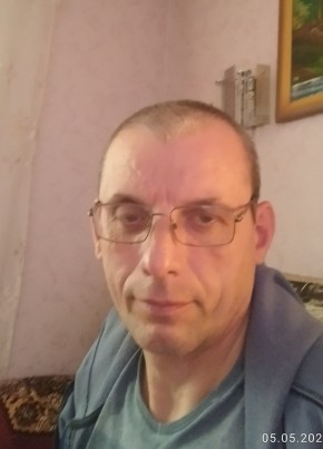 Сергей, 48, Россия, Крымск