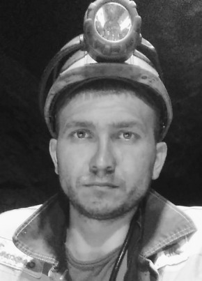 Юрий, 30, Россия, Строитель