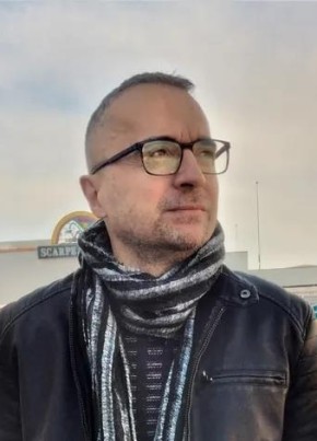 Алексей из Paris 59 лет