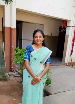 Mobina, 24, India, Chennai