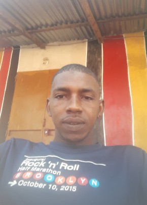 Alpha Ibrahima D, 31, République du Sénégal, Dakar