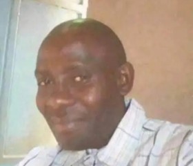 Kalasinga mweene, 53, Arusha