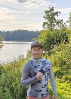 Сергей из Ржева 37 лет