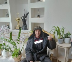 GARIK SVOBODA, 45, Ordzhonikidze