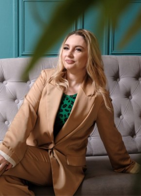 Elena, 31, Russia, Yekaterinburg