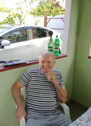 Вячеслав из Аксая 65 лет
