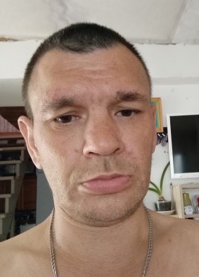 Анатолий из Ханты-Мансийска 43 года