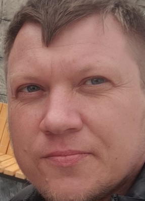 Денис из Евпатории 38 лет