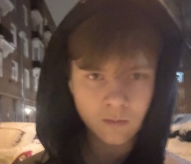 Andrey, 18, Moscow