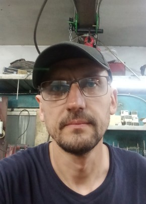 Вадим из Челябинска 44 года