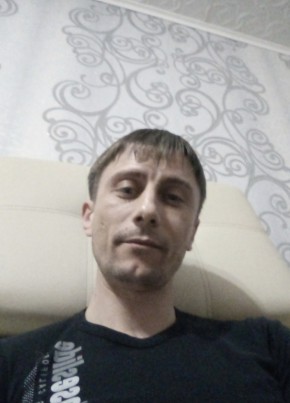 Анатолий Лутцев, 37, Россия, Химки