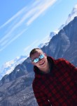 Tan Loci, 31  , Kursk