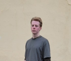 Matvey, 21, Saint Petersburg