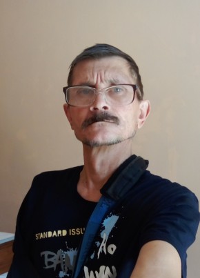 Игорь из Новоазовска 57 лет