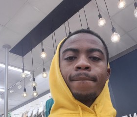 Miguel, 28, Cape Town