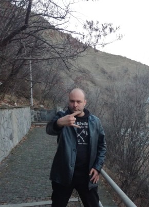 Oleg Gugunishvili, 38, Россия, Москва