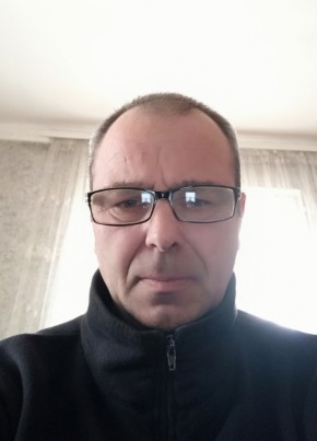 Sergei из Bălți 48 лет